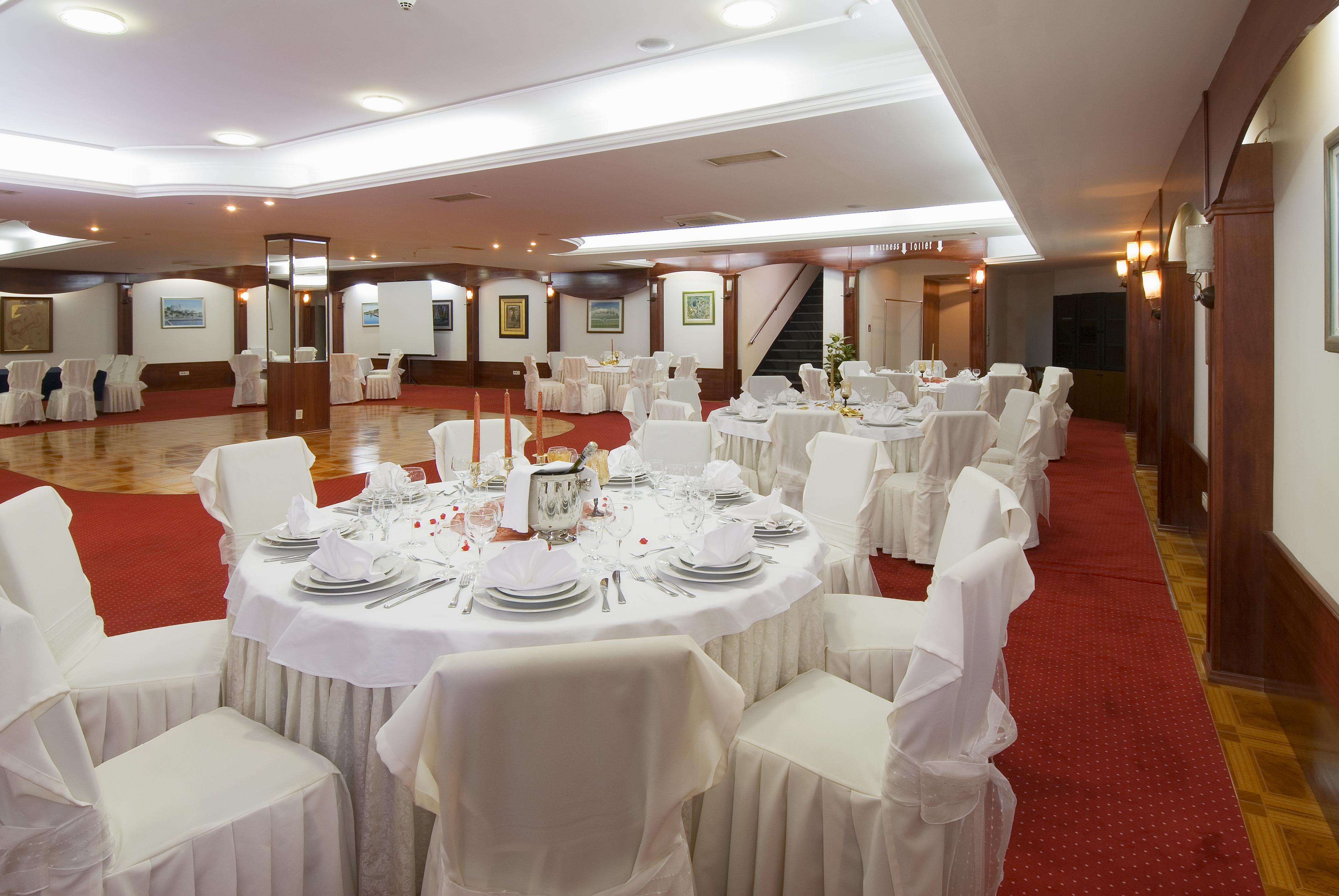 Palazzo President Hotel สปลิท ภายนอก รูปภาพ